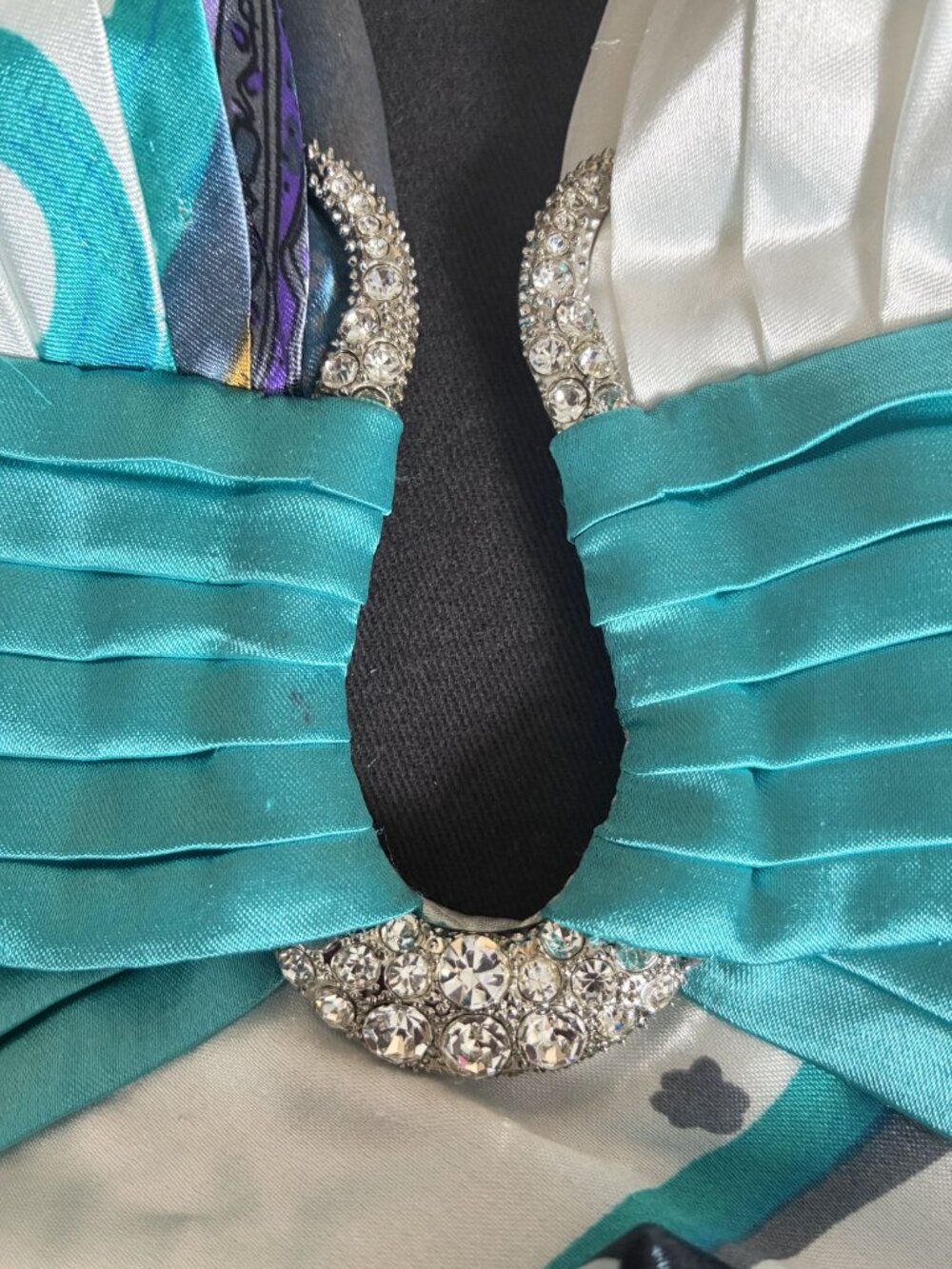 Vintage Cache Mermaid Evening Gown in Teal, White, Purple & Pink, Size 8 - Picture 13 of 16